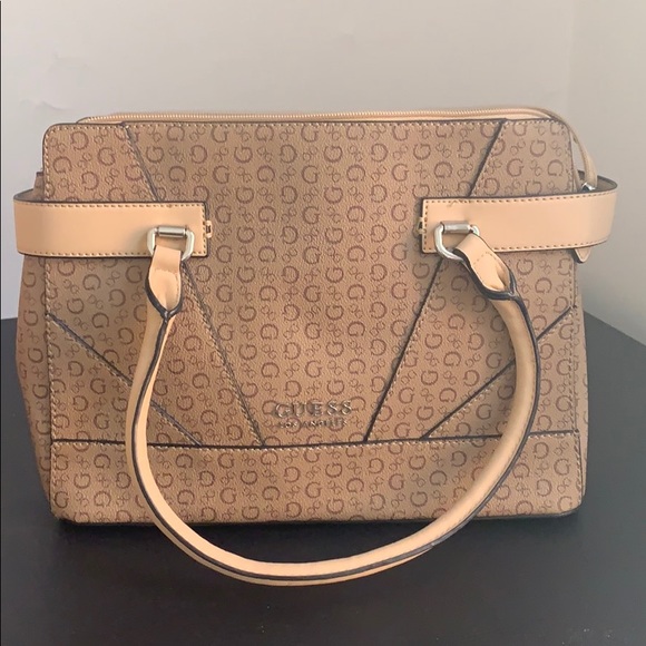 Brand New Guess Logo Handbag with Crossbody Strap - Picture 1 of 6
